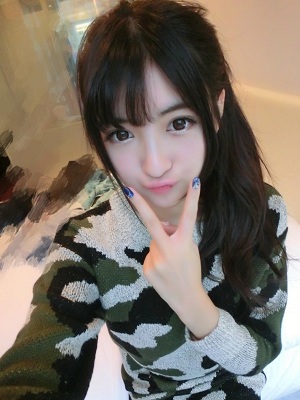 Weng Xinying (Shinyoung) profile