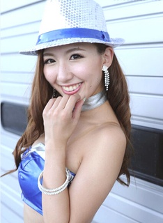 Yui Iwasaki (Yui Iwasaki) profile
