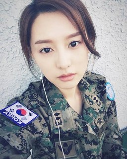 Kim Ji Won