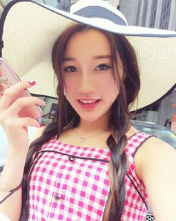 Liu Yiwei (Dione) profile
