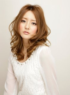 Ikuta Kana (Takana Iku) profile