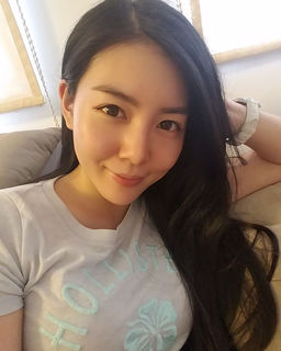 Yin Shipei (Nicole Wan) profile