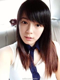 Yaya Yaxuan (Yaya Yaxuan) profile