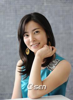 Choi Ji-na (G.NA) profile