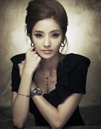 Han Chae Young