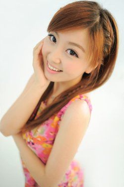 Ren Wenwen (Wendy) profile