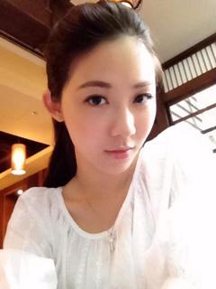 æ&#39;ªå æ¶μ (Ann Wei Ling) profile