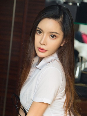 å¼ ä‹ ¹ é å (Lingzhi Zhang) profile