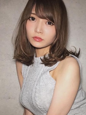 ä¼¼é³ ¥ æ² ™ ä¹ŸåŠ (Sayaka Nitori) profile