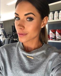 Kelsey Wells (Kelsey Wells) profile