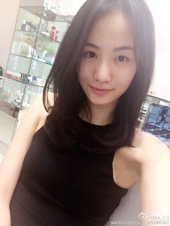 ä½•æ™¯å®œ (Hejingyi) profile