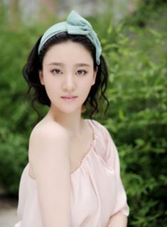 åˆ˜ç­±ç­± (Xiaoxiao Liu) profile